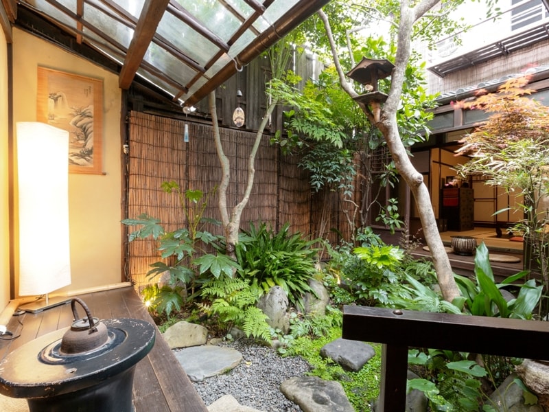 京都の町家ゲストハウス和楽庵