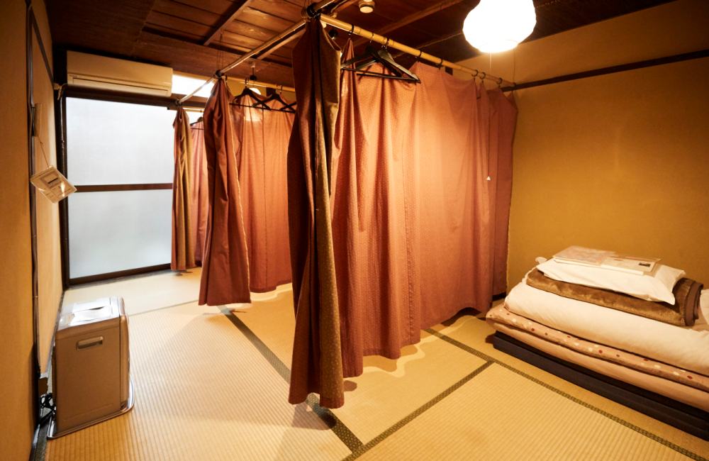 京都の町家ゲストハウス和楽庵